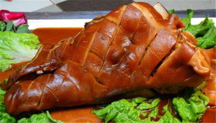 導(dǎo)致癌癥的食物有哪些？那些食物平時我們不能多吃？